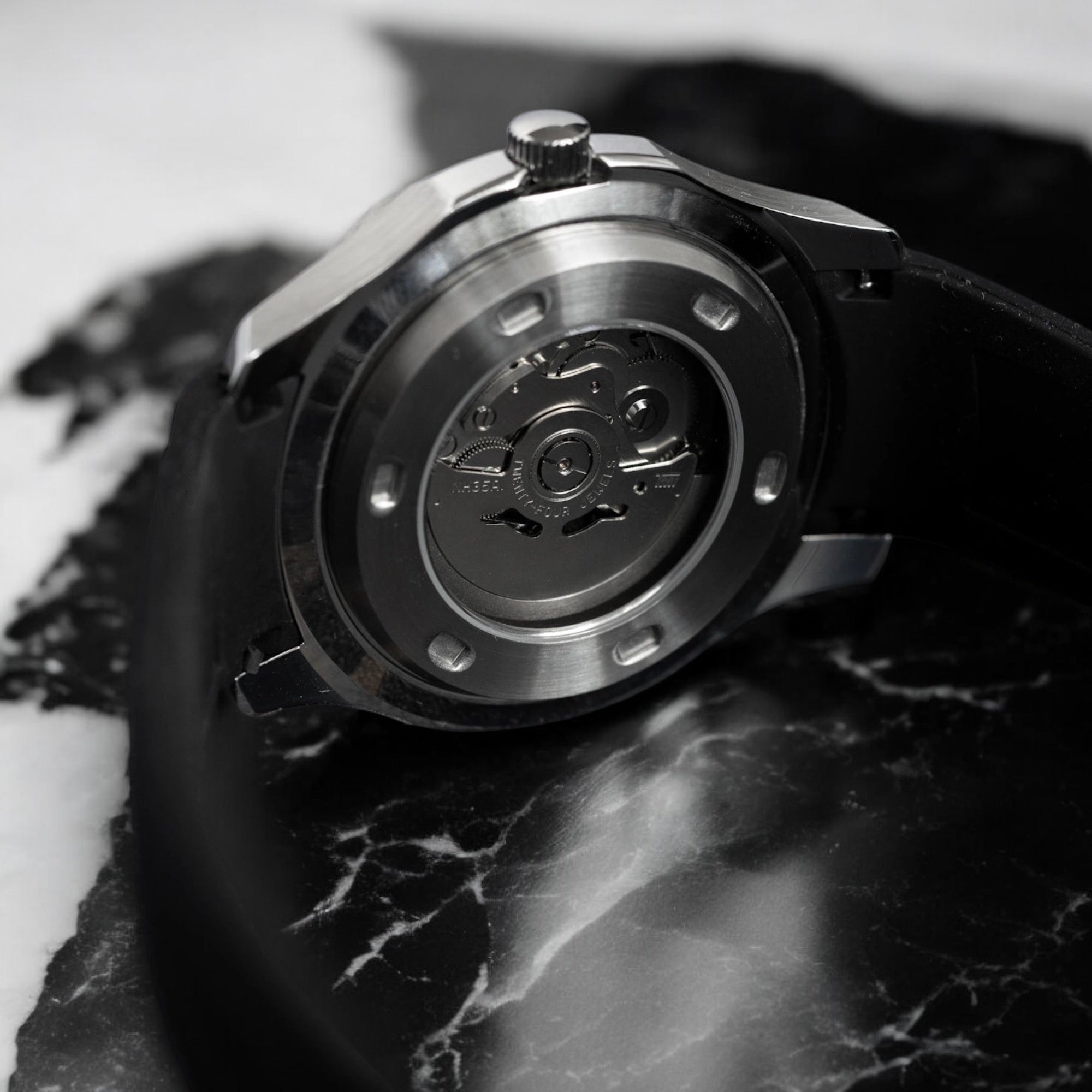 SEIKO MOD AQUANAUT | BLACK